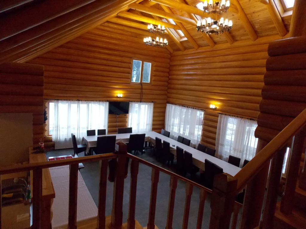 Pensiunea Izbucul Tauz Ghetari Exteriér fotografie